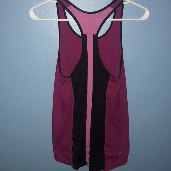 Nike Dri-Fit tank - Picture 2 of 3